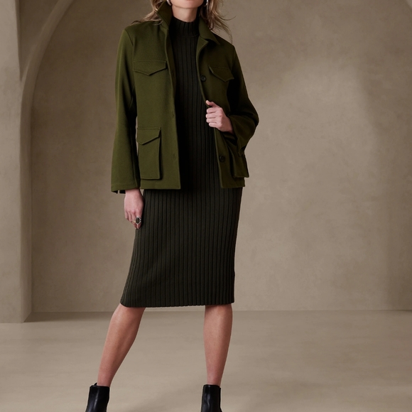 BANANA REPUBLIC OLIVE GREEN BOXY TWILL JACKET SHACKET POCKETS WOMENS SIZ… - Picture 1 of 5